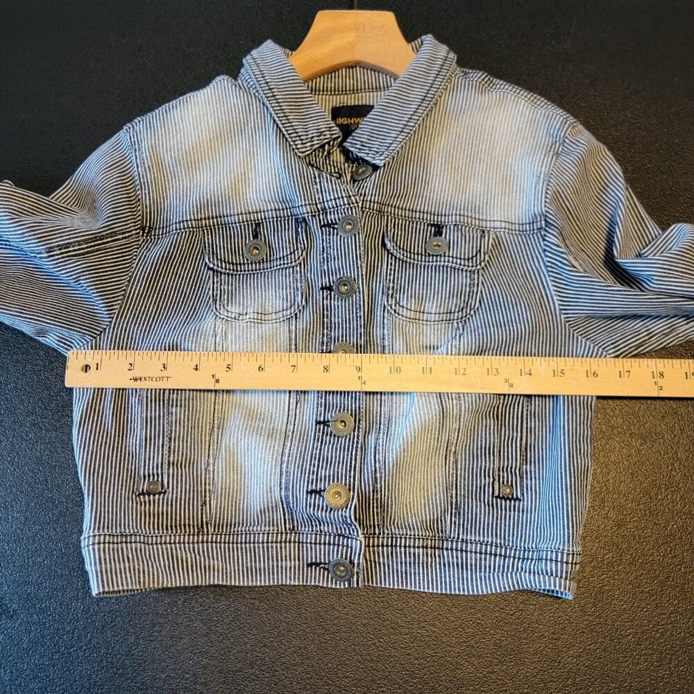 Highway Jeans Distressed Striped‎ Denim Jean Jacket Kids Size M Conductor Look - Picture 8 of 8